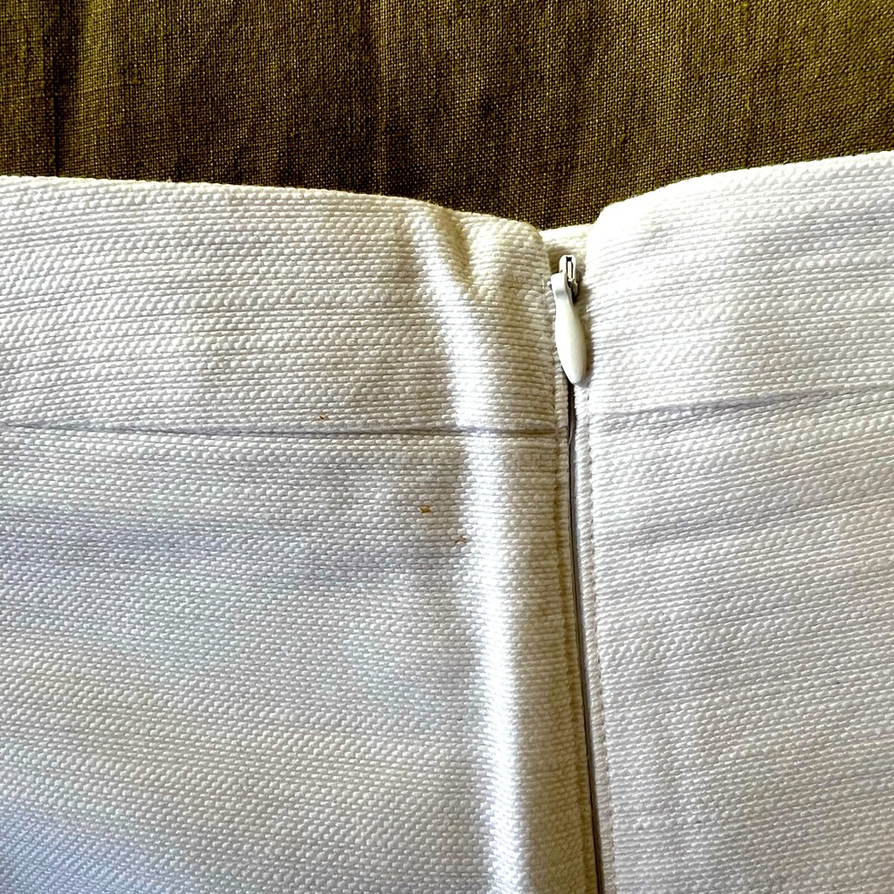 Classic White Women's Shorts - Picture 3 of 5